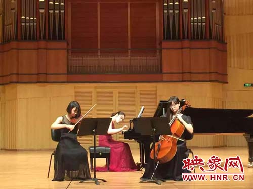 李明陽(yáng)、謝怡晨鋼琴音樂(lè)會(huì)在河南藝術(shù)中心圓滿落幕
