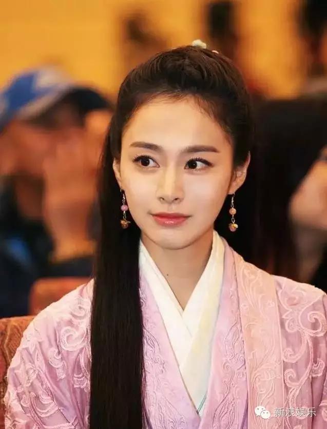 允兒招架不住古裝？韓國女星古裝LOOK一覽 誰贏了？