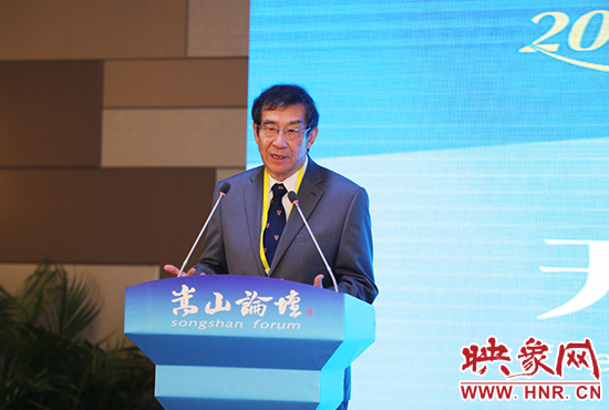 北京大學高等人文研究院院長杜維明教授。