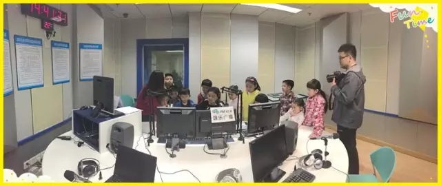 直播間原來是這樣滴！