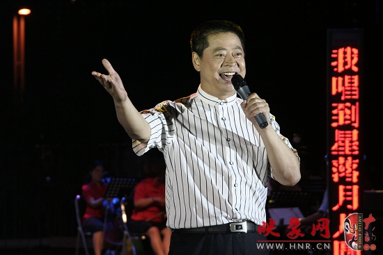 國家一級演員、河南省曲劇團(tuán)團(tuán)長孟祥禮演唱《你家在哪里》