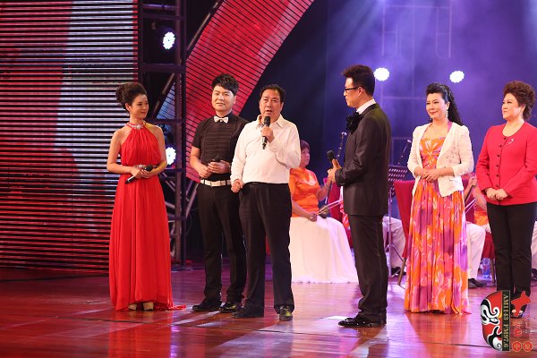 采訪中國(guó)劇協(xié)副主席、河南省劇協(xié)主席、河南省豫劇院院長(zhǎng)李樹建
