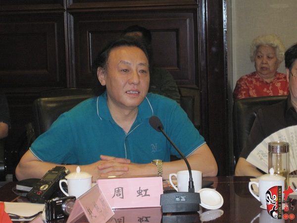 河南省音樂家協(xié)會(huì)主席、著名作曲家周虹