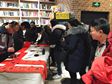 這幅春聯(lián)貼家門口，保證鄰居看到高興一整年