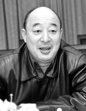 安小予。