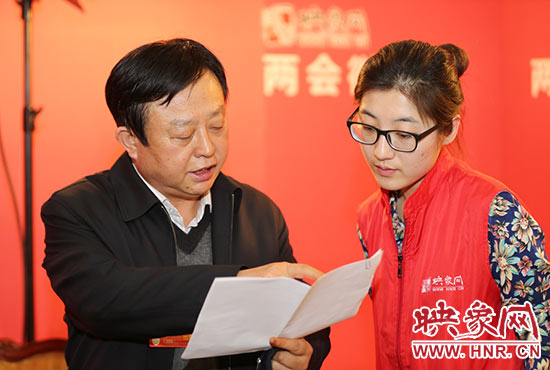 全國(guó)人大代表喬彬接受映象網(wǎng)采訪。