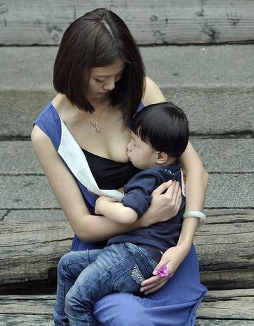 知道才能“喂胖”它 告訴你女性乳房都愛吃啥？