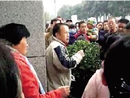 純屬誤會(huì)，人家不是人販子