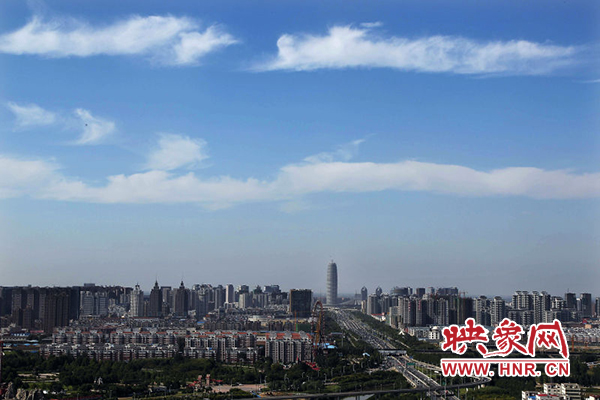 2015年4月鄭州成為全國(guó)10個(gè)“綠色交通”試點(diǎn)城市之一。