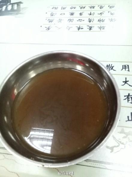 厲害了！鄭州一高校特制防霾湯劑免費發(fā)放給學生