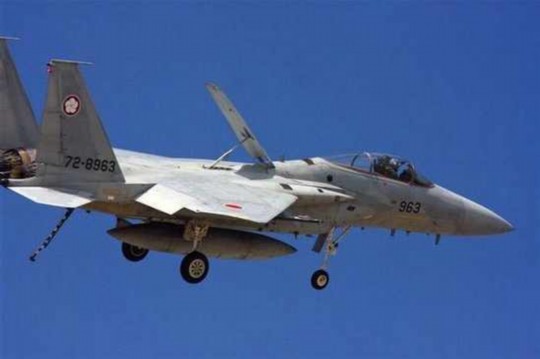 資料圖：日本自衛(wèi)隊F-15戰(zhàn)斗機。