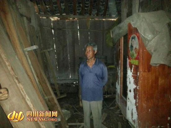 王本余的堂兄王本武向四川新聞網(wǎng)記者介紹王本余還剩下的財物。