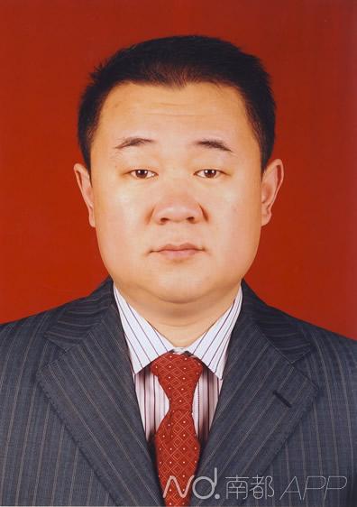 慶安副縣長被曝學歷造假、妻子吃空餉 紀委介入