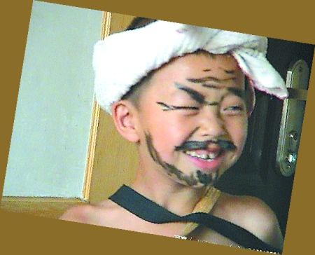 老鄉(xiāng)見老鄉(xiāng)，甭提多開心