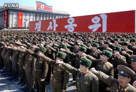 29日，平壤金日成廣場舉行軍民大會，對朝鮮人民軍最高司令部聲明表示支持。