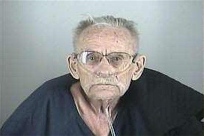 槍殺妻子的美國俄勒岡州86歲男子羅福勒。
