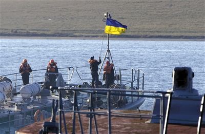 當?shù)貢r間2014年3月21日，克里米亞塞瓦斯托波爾，烏克蘭海軍登陸艦。
