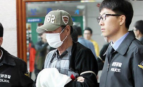 資料圖片：韓國(guó)檢方和警方聯(lián)合調(diào)查本部15日對(duì)“世越”號(hào)客輪的15名船員進(jìn)行逮捕起訴。