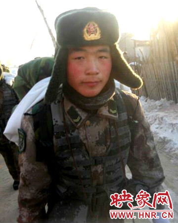 撲火救人壯烈犧牲的退伍戰(zhàn)士、民兵排長鄭春光