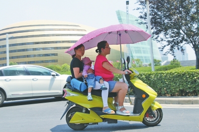 大暑時(shí)節(jié)，戶外更需防暑。