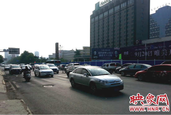 金水路沿線居民期待準(zhǔn)快速路早日開通。