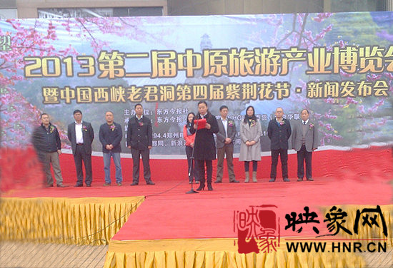 3月30日,固始西九華山國家4A景區(qū)在鄭州成功參加2013第二屆中原旅游產(chǎn)業(yè)博覽會。