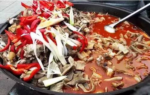 新疆奇葩”黑暗料理“ 你吃過(guò)嘛？