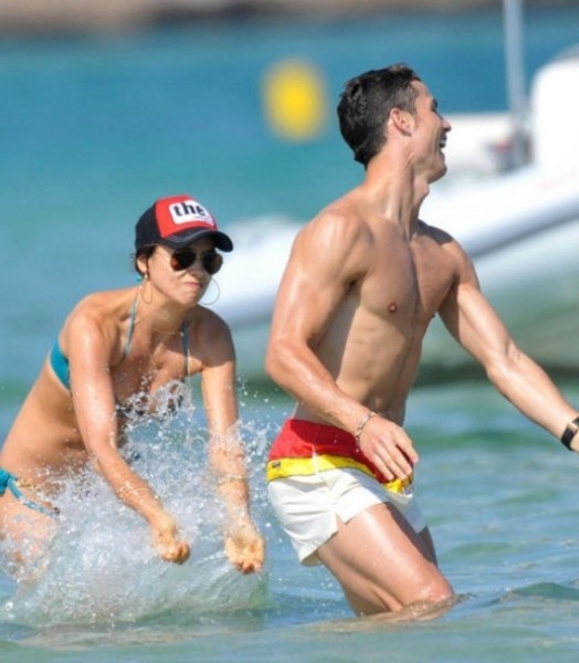 誰能有幸約會(huì)天使？維秘超模們的男星后宮團(tuán)