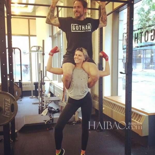 超?，旣惸取ち詹?(Maryna Linchuk) 近期健身私照