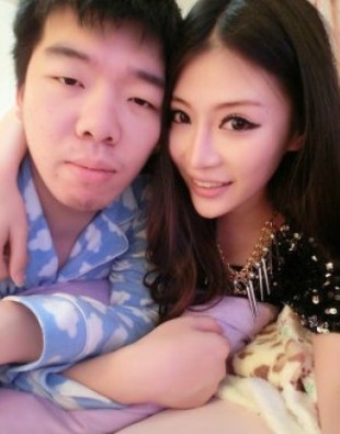 吉星鵬與祁可欣合影。