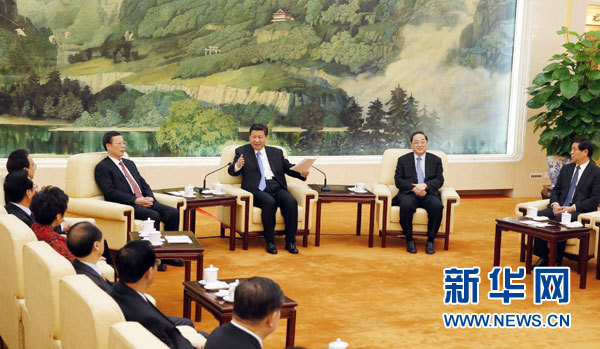 1月22日，習(xí)近平、俞正聲、張高麗等在北京人民大會(huì)堂同黨外人士歡聚一堂，共迎新春。