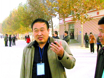 張偉生前照片。胡恩來攝
