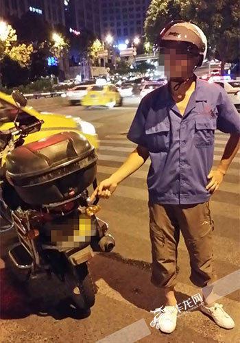駕駛員主動要求進行酒精含量測試。警方供圖