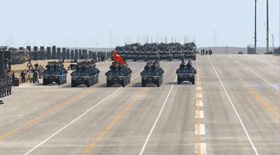 日本網(wǎng)友第一次看中國(guó)建軍節(jié)閱兵直播 啥反應(yīng)？