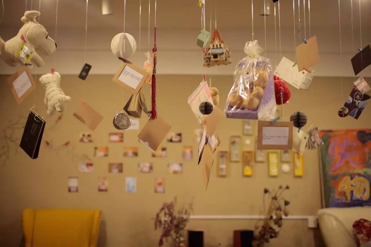 ▲失戀博物館里展示的失戀物品。