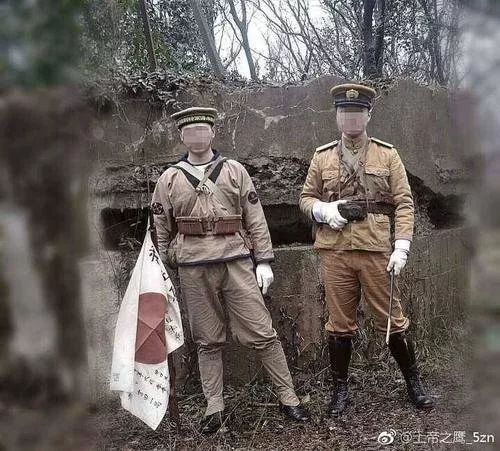 犯眾怒！兩男子抗日碉堡前扮日本兵拍照 警方介入