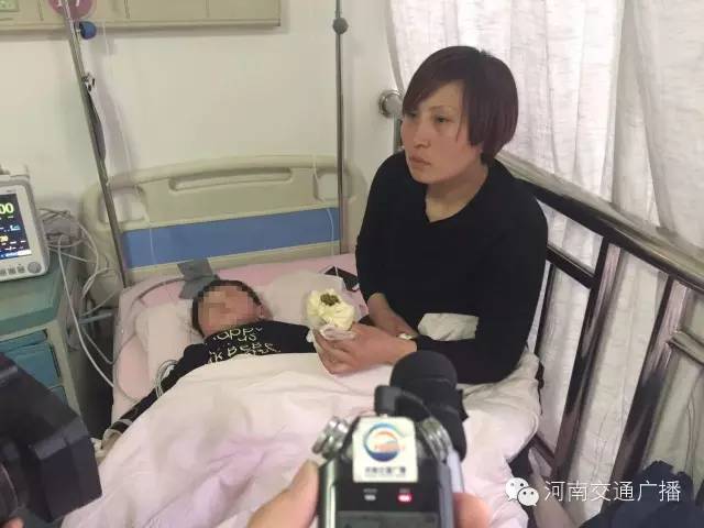 小浩天的母親通過河南交通廣播向所有幫助他們的人表達(dá)了感謝！
