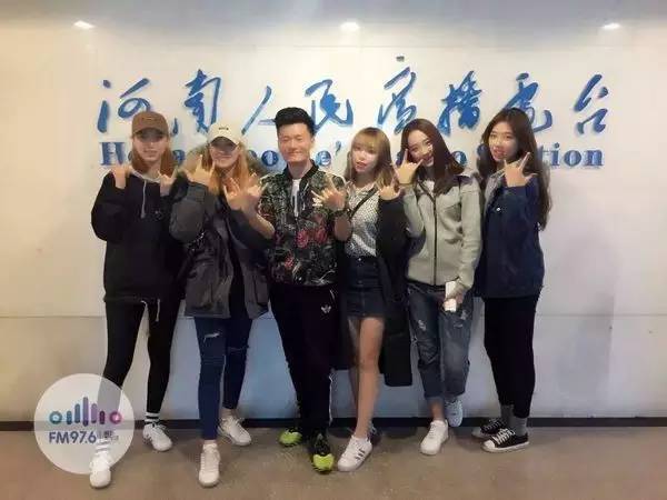路飛終于體驗了一回“他在叢中笑”的感覺！