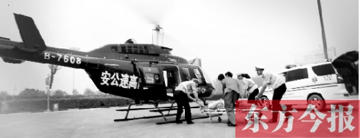 7月25日，河南省公安廳高速交警總隊(duì)進(jìn)行了首次直升機(jī)高速公路急救病人演練