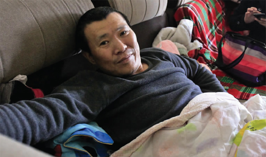 11月11日，李剛病情再次惡化，在眾多朋友的鼓勵下，他將再赴西安進(jìn)行手術(shù)治療