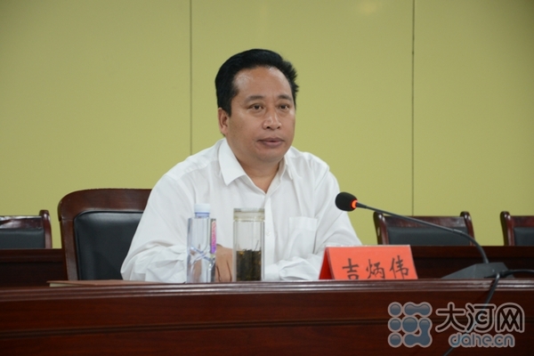 市長吉炳偉調研通許縣美麗鄉(xiāng)村建設工作 市長吉炳偉調研通許縣美麗鄉(xiāng)村建設工作