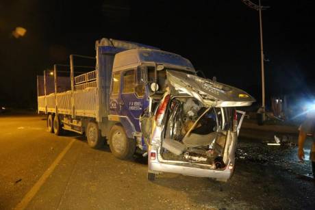 哈爾濱車(chē)禍致8人遇難