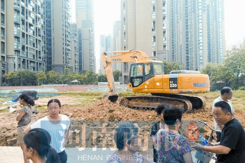 昨天，由于附近居民抗議，紅旗變電站項目再次停工
