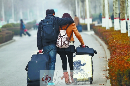 迫不及待地渴盼開學、想念學校，很大程度是因為身邊又有了你的身影相伴。