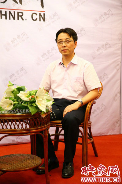 南京大學(xué)河南招生組負責人武港山教授。