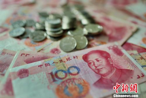 2015年各行業(yè)年平均工資出爐 來(lái)看你達(dá)標(biāo)了嗎？