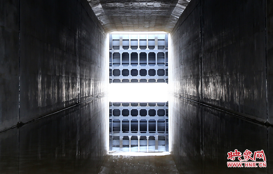 完工的南水北調(diào)水渠，靜靜的等待著首次通水