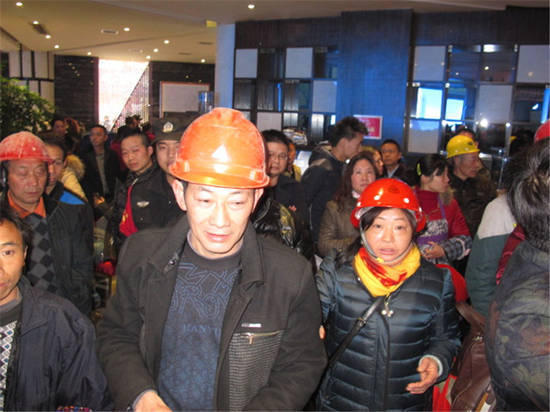 在工資發(fā)放中，最大的發(fā)放金額有三百多萬(wàn)元，超過(guò)百萬(wàn)元的工資額度也有好多筆。