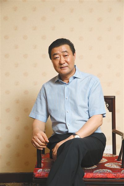 　張新明金業(yè)集團(tuán)董事長(zhǎng)。2002年進(jìn)入焦炭領(lǐng)域。2010年，張新明將金業(yè)煤焦化集團(tuán)部分資產(chǎn)以79億賣