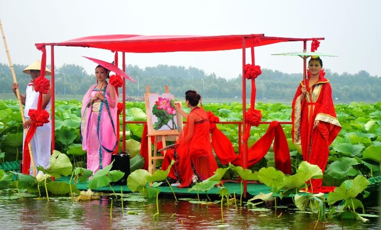 第八屆中國(guó)·淮陽(yáng)龍湖賞荷旅游月開幕 為期兩個(gè)月